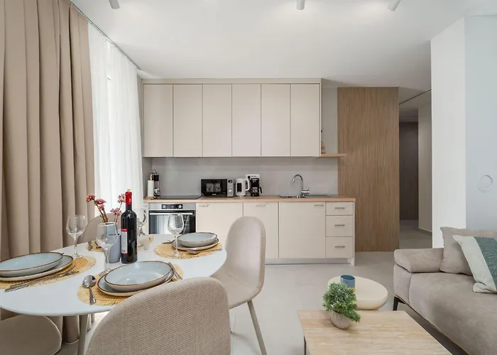 Lejlighed Modern Escape With Balcony - Near The Ferry Port