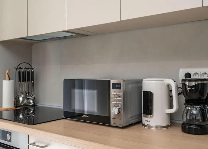 Modern Escape With Balcony - Near The Ferry Port * Dubrovnik